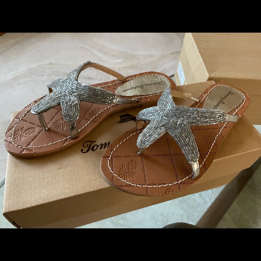Tommy Bahama sparkle starfish sandals! Perfect for spring/summer outfits!